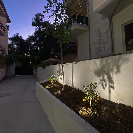 Promo Price September - By The Sea 1 Min From The Beach Golem (Tirana)