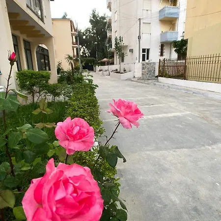 Promo Price September - By The Sea 1 Min From The Beach * Golem (Tirana)